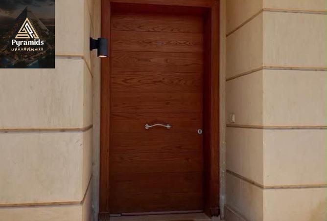 99121685 - Property Image 2