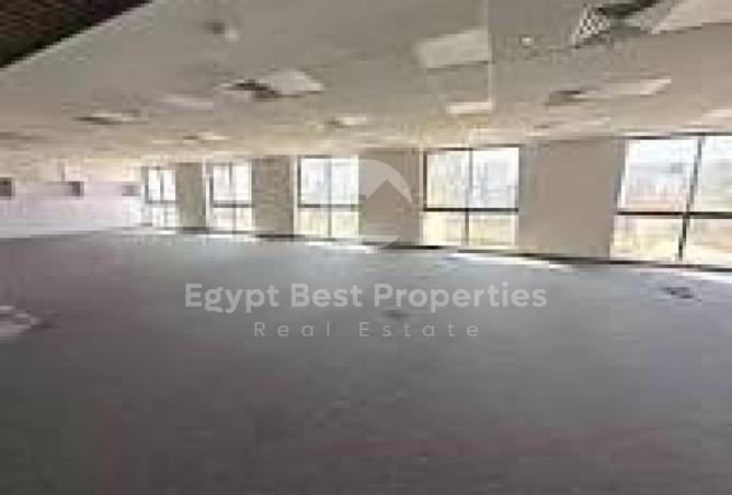 82878600 - Property Image 3