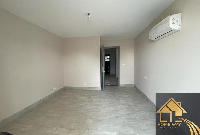 71392129 - صورة العقار 3