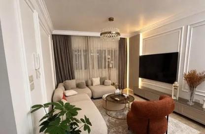 Apartment - 2 Bedrooms - 2 Bathrooms for sale in Mountain View Hyde Park - 5th Settlement Compounds - The 5th Settlement - New Cairo City - Cairo