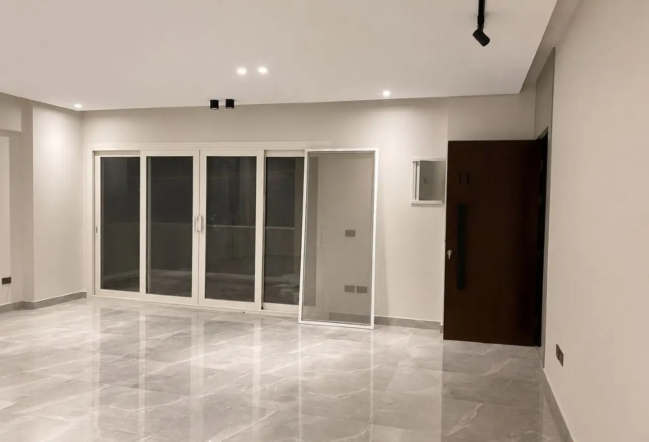 112974438 - Property Main Image
