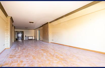 Apartment - 3 Bedrooms - 3 Bathrooms for sale in Al Sayeda Sakina Bint Al Hussein St. - Kafr Abdo - Roushdy - Hay Sharq - Alexandria Apartment - 3 Bedrooms - 3 Bathrooms for sale in Al Sayeda Sakina Bint Al Hussein St. - Kafr Abdo - Roushdy - Hay Sharq - Alexandria