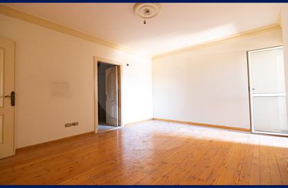 Apartment - 3 Bedrooms - 3 Bathrooms for sale in Al Sayeda Sakina Bint Al Hussein St. - Kafr Abdo - Roushdy - Hay Sharq - Alexandria