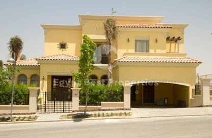 Villa - 4 Bedrooms - 4 Bathrooms for sale in Swan Lake Residence - 5th Settlement Compounds - The 5th Settlement - New Cairo City - Cairo