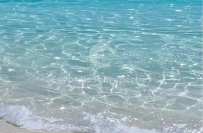 فيلا - 6 غرف نوم - 6 حمامات للبيع في سول الساحل الشمال - قسم الضبعة - الساحل الشمالي