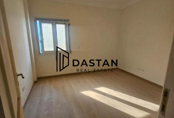 77329312 - Property Image 2