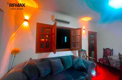 Apartment - 2 Bedrooms - 2 Bathrooms for sale in Al Hegaz St. - El Mahkama Square - Heliopolis - Masr El Gedida - Cairo