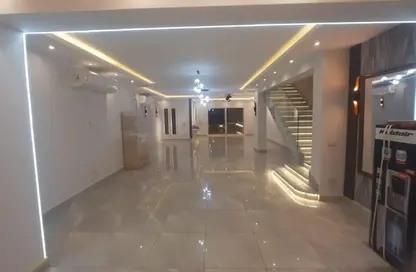 فيلا - 4 غرف نوم - 3 حمامات للايجار في ماونتن فيو هايد بارك - كمبوندات التجمع الخامس - التجمع الخامس - مدينة القاهرة الجديدة - القاهرة