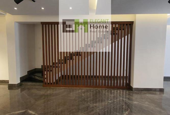 8712708 - Property Image 2