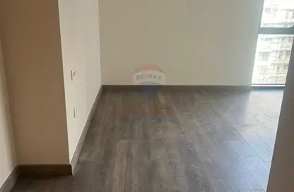 Apartment - 3 Bedrooms - 3 Bathrooms for sale in Park Side Residence - Zed Towers - Sheikh Zayed Compounds - Sheikh Zayed City - Giza