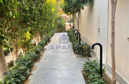 فيلا - 4 - 6 للبيع في أو ويست - كمبوندات 6 أكتوبر - مدينة 6 أكتوبر - الجيزة