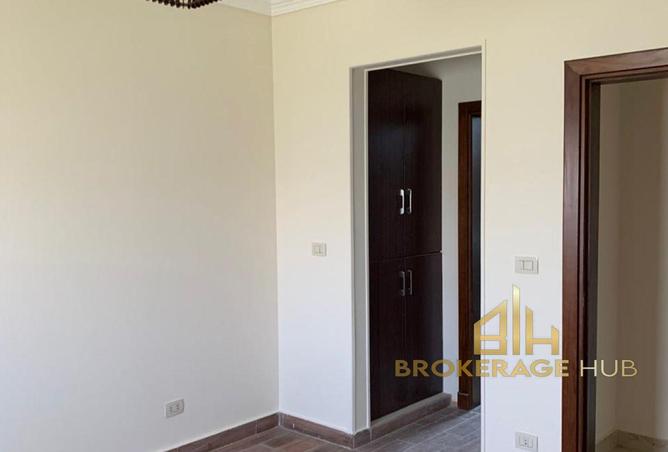 8513923 - Property Image 2