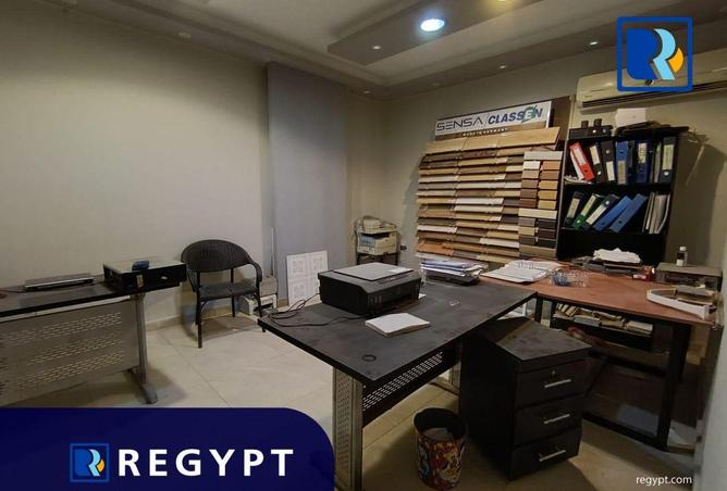 74304957 - Property Image 3
