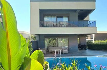 Villa - 3 Bedrooms - 4 Bathrooms for sale in Vye Sodic - New Zayed City - Sheikh Zayed City - Giza