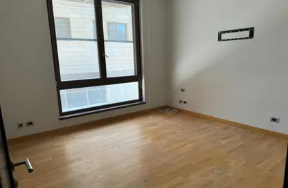 Apartment - 2 Bedrooms - 3 Bathrooms for sale in Sodic West - Sheikh Zayed Compounds - Sheikh Zayed City - Giza