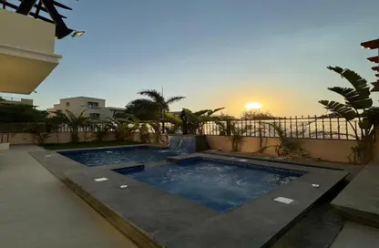 Villa - 6 Bedrooms - 6 Bathrooms for sale in Garden Residence - Hyde Park - New Cairo City - Cairo