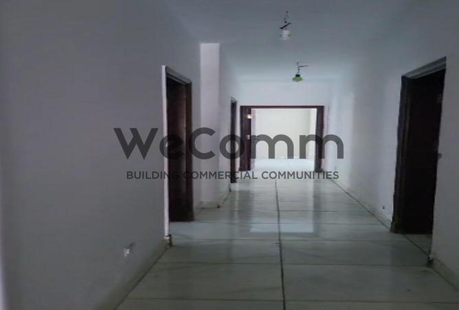 52449918 - Property Image 3