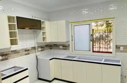 فيلا - 4 غرف نوم - 4 حمامات للايجار في كونتيننتال ريزيدنس - كمبوندات الشيخ زايد - الشيخ زايد - الجيزة