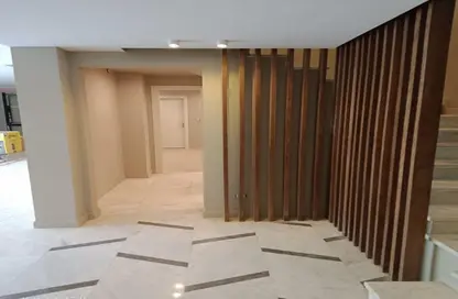 دوبلكس - 3 غرف نوم - 3 حمامات للايجار في ايستاون - كمبوندات التجمع الخامس - التجمع الخامس - مدينة القاهرة الجديدة - القاهرة