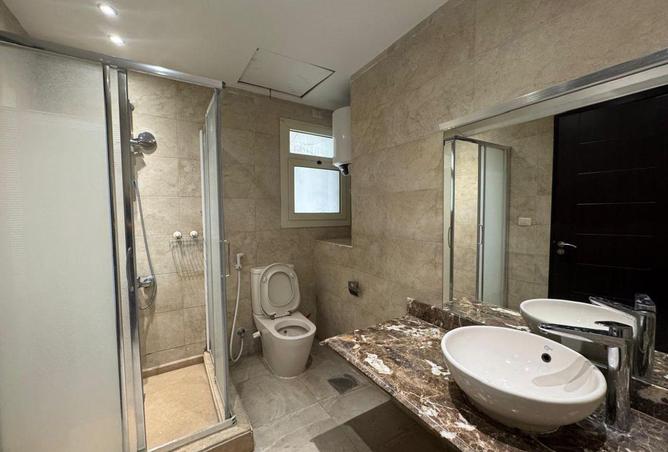 56990447 - Property Image 3