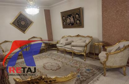 Apartment - 3 Bedrooms - 3 Bathrooms for rent in Atiya Al Sawalhi St. - 8th Zone - Nasr City - Cairo