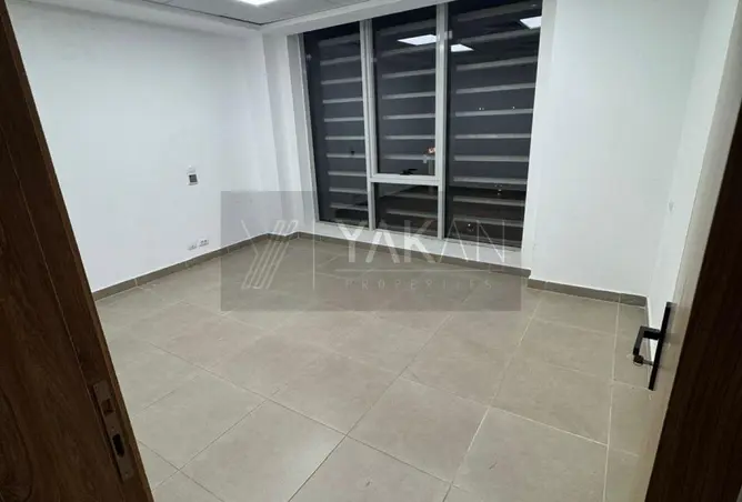 118808181 - Property Image 3