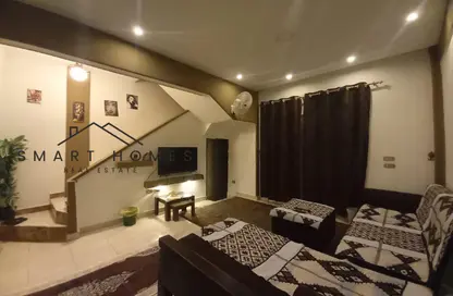 شقة - 2 غرف نوم - 1 حمام للايجار في الحي السادس عشر - الشيخ زايد - الجيزة