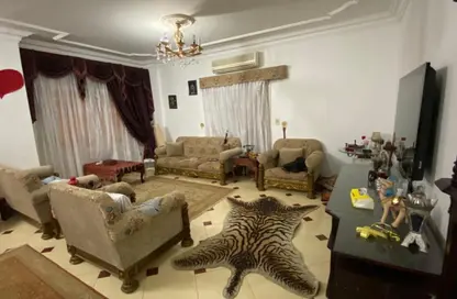 شقة - 3 غرف نوم - 3 حمامات للايجار في شارع 17 - الحي الخامس - التجمع الخامس - مدينة القاهرة الجديدة - القاهرة