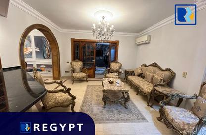 Apartment - 3 Bedrooms - 2 Bathrooms for rent in El Gezirah St. - Zamalek - Cairo