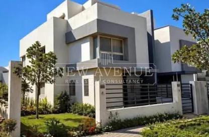 Villa - 4 Bedrooms - 4 Bathrooms for sale in Cluster 18 - Hyde Park - New Cairo City - Cairo