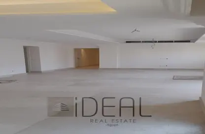 Apartment - 3 Bedrooms - 3 Bathrooms for sale in Eastown - 5th Settlement Compounds - The 5th Settlement - New Cairo City - Cairo