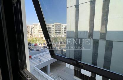 Office Space - Studio - 1 for rent in Hyde Park Business District Mall - South Teseen St. - The 5th Settlement - New Cairo City - Cairo