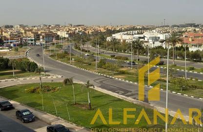Apartment - 3 Bedrooms - 3 Bathrooms for sale in Area B - Ganoob El Acadimia - New Cairo City - Cairo