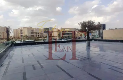 معرض - استوديو - 2 حمامات للايجار في مركز القاهرة الجديدة - شارع التسعين الشمالي - التجمع الخامس - مدينة القاهرة الجديدة - القاهرة