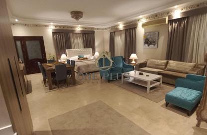 شقة - 1 حمام للايجار في غرب الجولف - كمبوندات القطامية - القطامية - مدينة القاهرة الجديدة - القاهرة