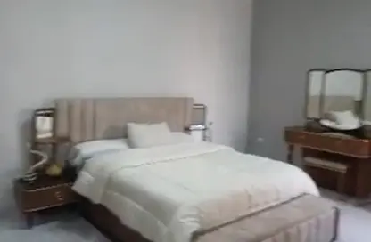 (بنتهاوس  (روف - 3 غرف نوم - 2 حمامات للايجار في جاليريا  مون فالى - المستثمرين الجنوبية - مدينة القاهرة الجديدة - القاهرة