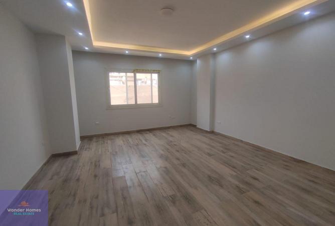 8618575 - Property Image 2