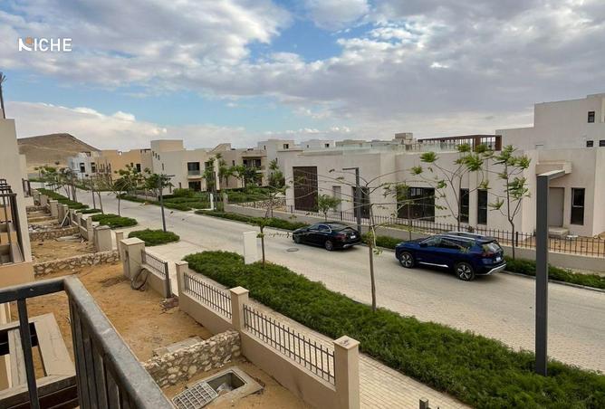 74047237 - Property Image 3