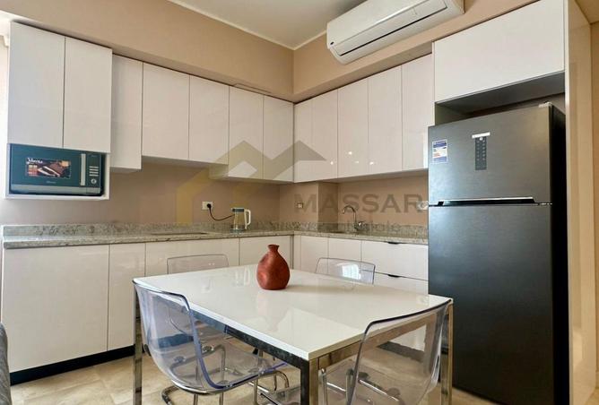 8570696 - Property Image 3