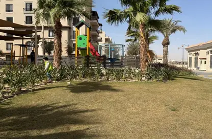 Apartment - 3 Bedrooms - 3 Bathrooms for rent in Village West - Sheikh Zayed Compounds - Sheikh Zayed City - Giza