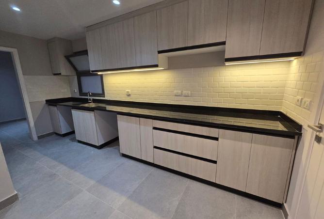 58254107 - Property Main Image