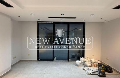 Office Space - 2 Bedrooms - 1 Bathroom for rent in Hyde Park Business District Mall - South Teseen St. - The 5th Settlement - New Cairo City - Cairo