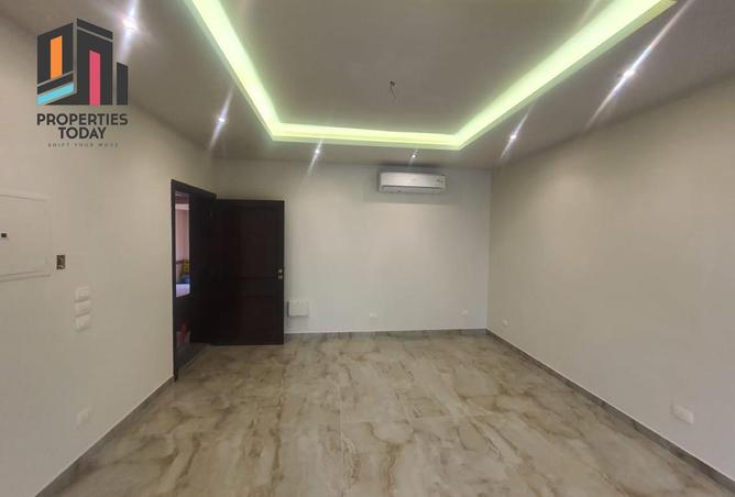 8631029 - Property Image 3