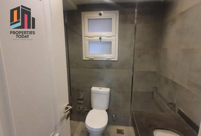 8631029 - Property Image 3