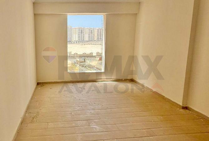 74307301 - Property Image 3