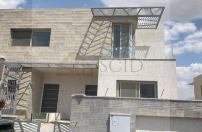Villa - 5 Bedrooms - 4 Bathrooms for sale in Swan Lake West - 6 October Compounds - 6 October City - Giza Villa - 5 Bedrooms - 4 Bathrooms for sale in Swan Lake West - 6 October Compounds - 6 October City - Giza