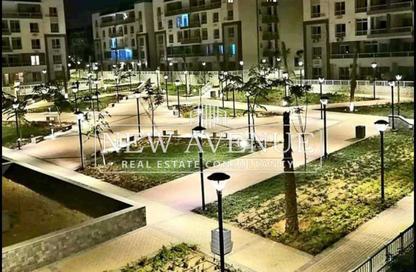 Apartment - 3 Bedrooms - 3 Bathrooms for sale in The Address East - 90 Street - The 5th Settlement - New Cairo City - Cairo