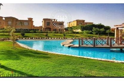 فيلا - 4 غرف نوم - 5 حمامات للبيع في رويال ميدوز - كمبوندات الشيخ زايد - الشيخ زايد - الجيزة