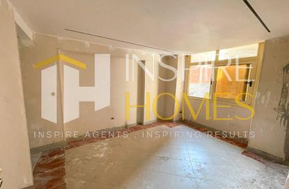 Apartment - 2 Bedrooms - 1 Bathroom for sale in Ibrahimia - Hay Wasat - Alexandria