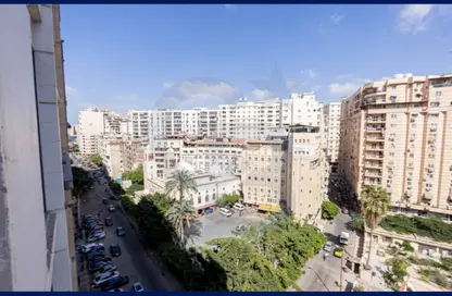 شقة - 3 غرف نوم - 2 حمامات للبيع في ميدان سموحة - سموحة - حي شرق - الاسكندرية